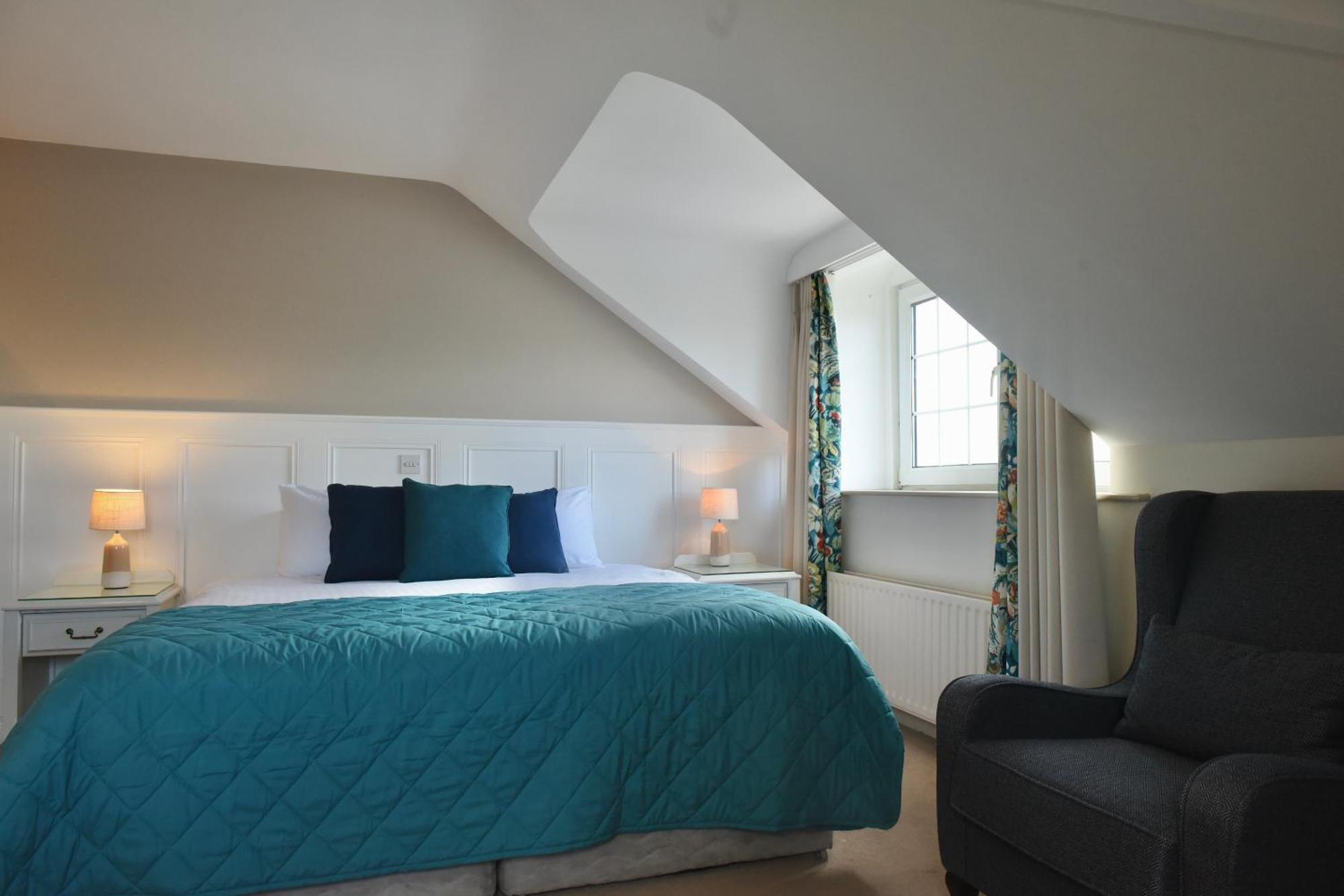 The Lough & Quay Accommodation Town Centre ワーレンポイント エクステリア 写真