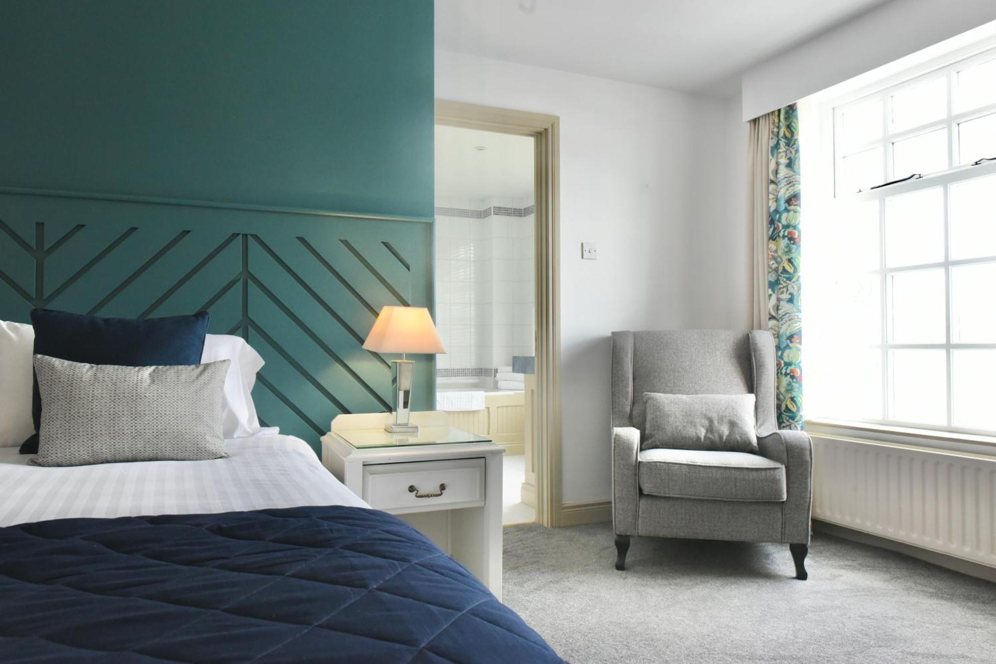 The Lough & Quay Accommodation Town Centre ワーレンポイント エクステリア 写真
